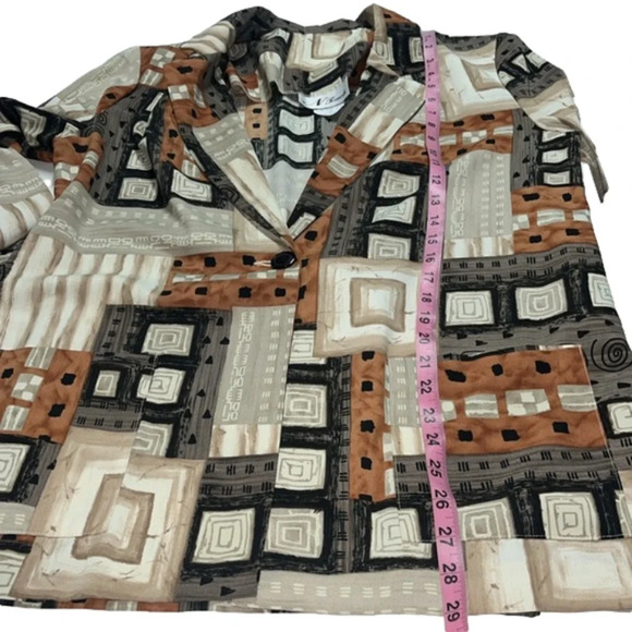 N Touch geometric blazer lightweight size 10 fall jacket pockets front button - Picture 11 of 13